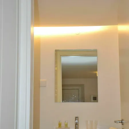 Lägenhetshotell My Serviced - Principe Real Lisboa