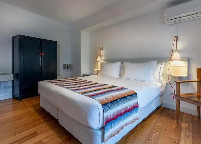 My Serviced - Principe Real 아파트호텔 4*